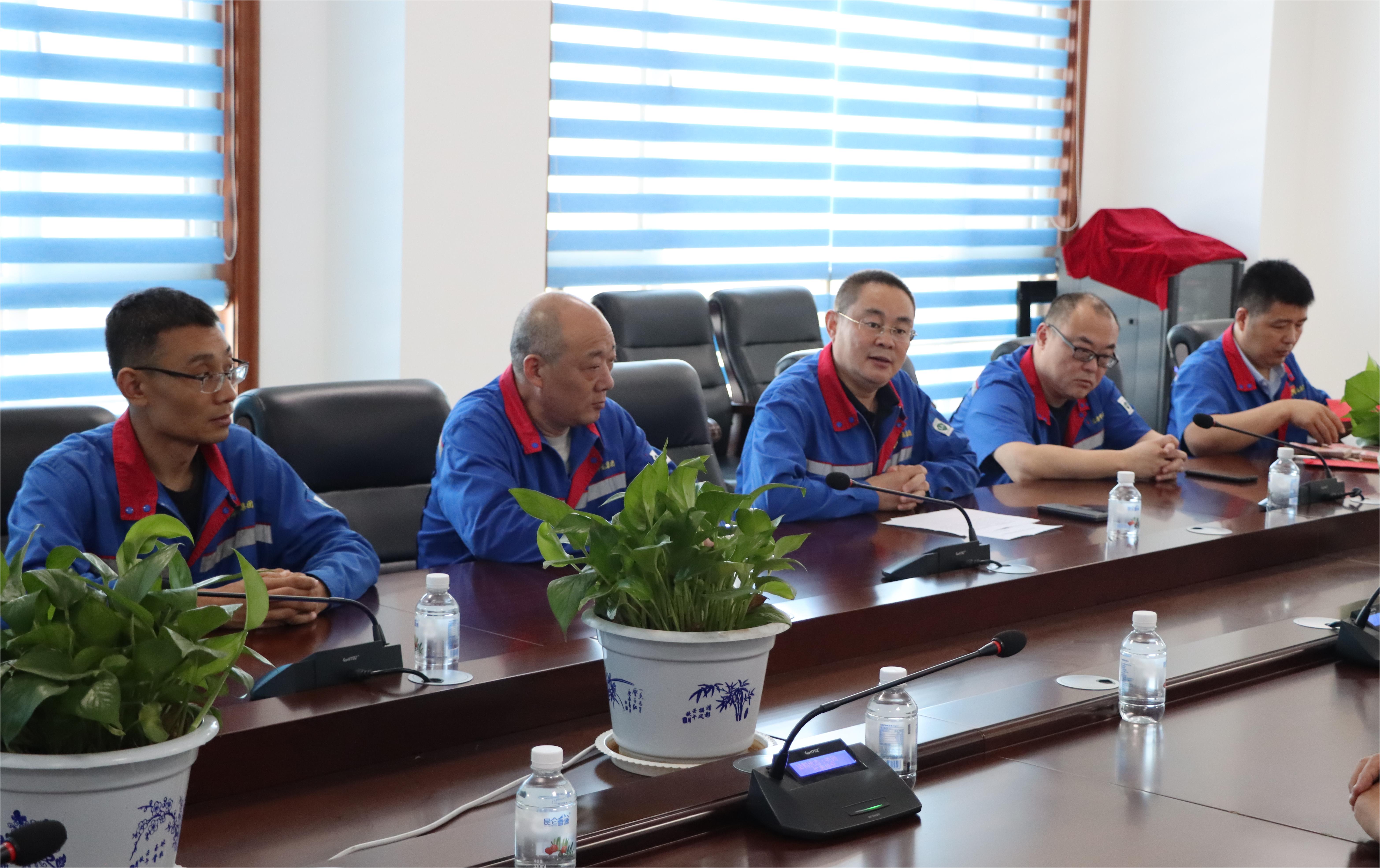 關(guān)心職工子女教育，助力未來人才成長